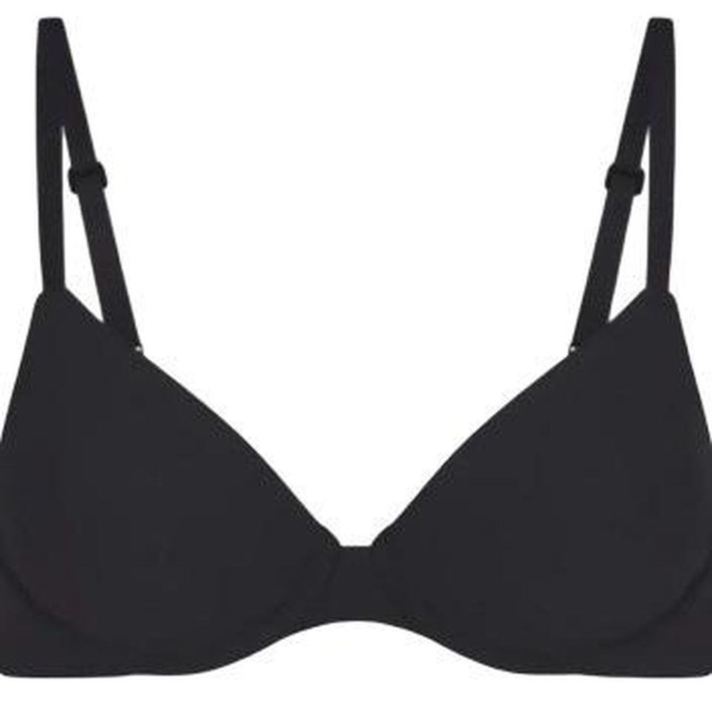 Skims Fits Everybody Tshirt Demi Bra Onyx Black 38DDDD NWT BR-UWR-2294
